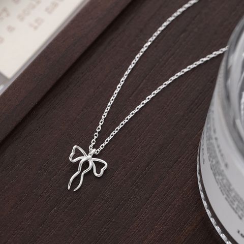 Sterling Silver Casual Chain Bow Knot Shell Pendant Necklace