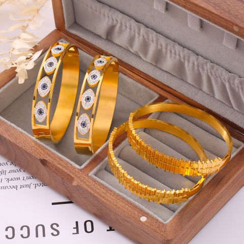 Simple Style Commute Devil's Eye Solid Color 304 Stainless Steel 18K Gold Plated Rhinestones Bangle In Bulk