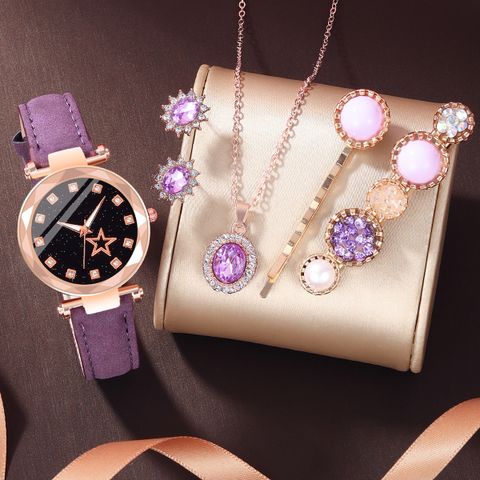 Elegant Glam Sweet Pentagram Buckle Quartz Women's Watches