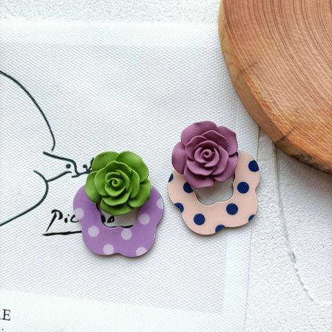 1 Pair Elegant Sweet Flower Arylic Drop Earrings Ear Cuffs