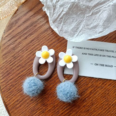 1 Pair Retro Flower Arylic Drop Earrings