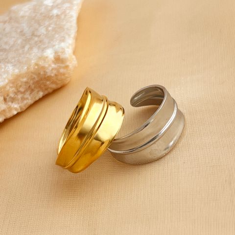 Wholesale Jewelry Retro Luxurious Simple Style Solid Color 304 Stainless Steel 18K Gold Plated Plating Rings