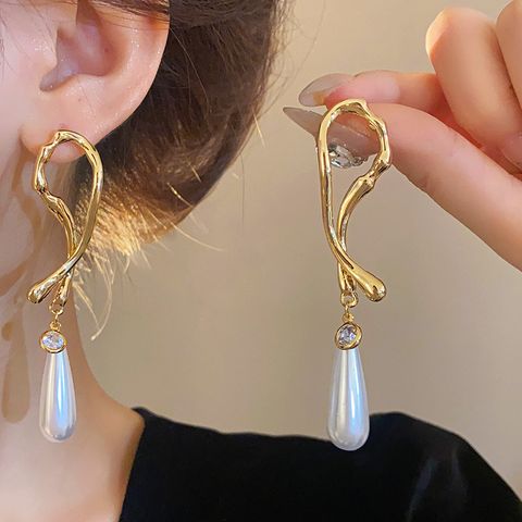 1 Pair Elegant Simple Style Water Droplets Water Drop Copper Imitation Pearl Zircon 14K Gold Plated Drop Earrings