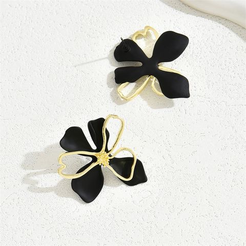 1 Pair Lady Modern Style Classic Style Flower Alloy Iron Ear Studs