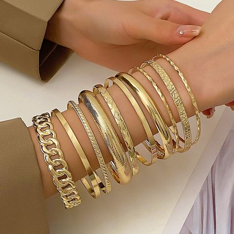 Simple Style Classic Style Solid Color Gold Plated Alloy Wholesale Bangle