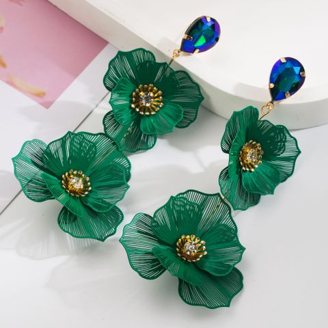 1 Pair Elegant Vacation Classic Style Flower Hollow Out Inlay Alloy Rhinestones Glass Silver Plated Drop Earrings
