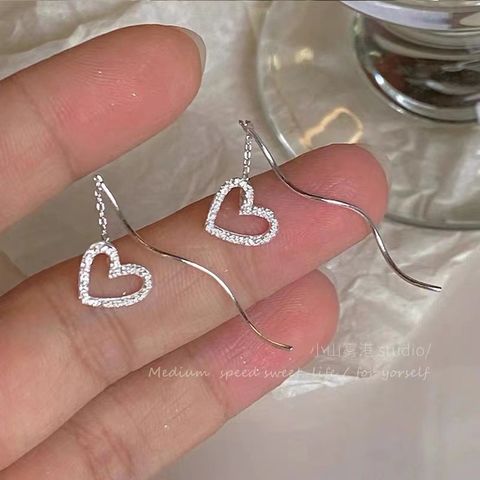 Fashion Heart Shape Silver Plating Hollow Out Inlay Zircon Ear Line 1 Pair