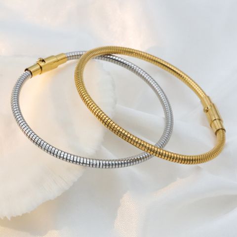 IG Style Simple Style Solid Color Titanium Steel 18K Gold Plated Bangle In Bulk