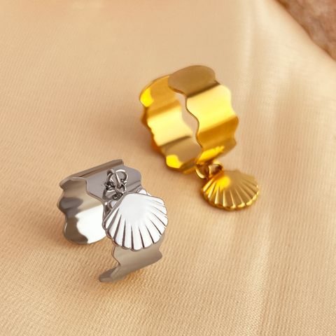Wholesale Jewelry Tropical Simple Style Star Solid Color Shell 304 Stainless Steel 18K Gold Plated Plating Charm Rings
