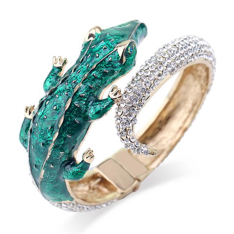 Wholesale Jewelry Exaggerated Crocodile Alloy Stoving Varnish Bangle