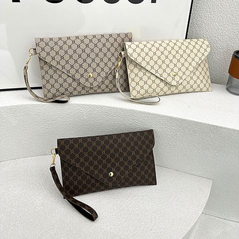 White Khaki Coffee Pu Leather Solid Color Argyle Clutches