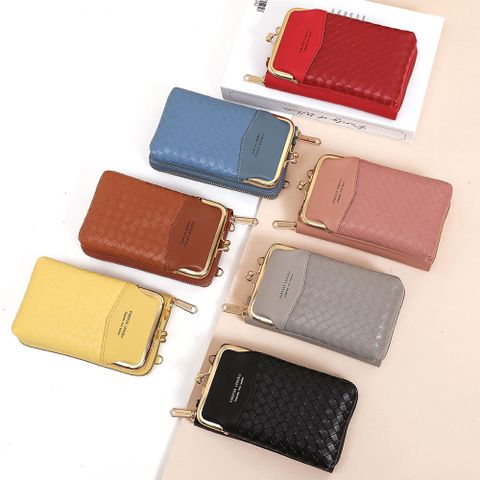 Yellow Red Blue Pu Leather Solid Color Lingge Clutches