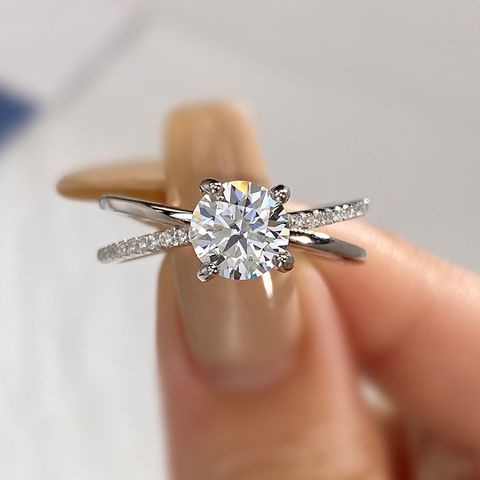 Sterling Silver Silver Plated Elegant Simple Style Shiny GRA Certificate Inlay Round Moissanite Rings