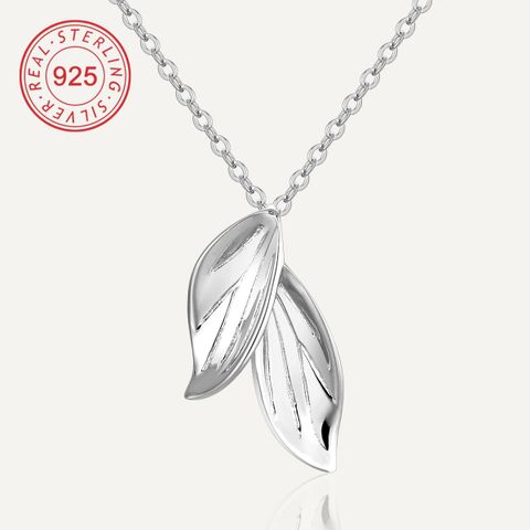 Sterling Silver White Gold Plated Silver Plated Simple Style Inlay Geometric Fish Tail Zircon Pendant Necklace