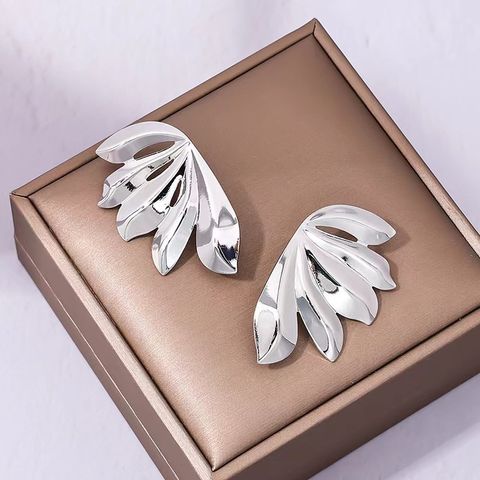 1 Pair Simple Style Solid Color Plating Iron Ear Studs