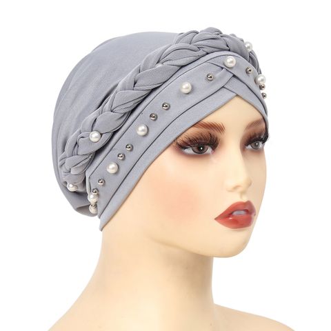 Women's Retro Solid Color Pearl Beanie Hat