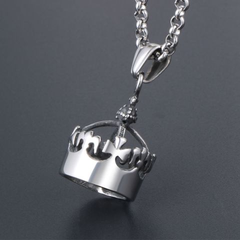 Classical Vacation Punk Crown 304 Stainless Steel Polishing Unisex Pendant Necklace