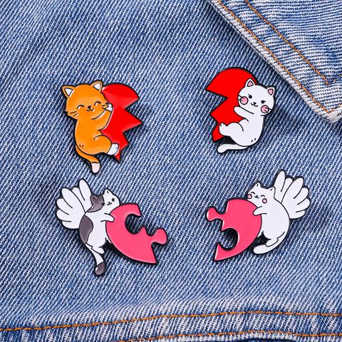 Cartoon Style Cute Simple Style Heart Shape Cat Alloy Enamel Plating Unisex Brooches Collar Pin