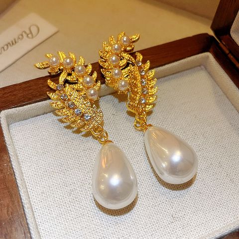 1 Pair Elegant Luxurious Water Droplets Grain Inlay Alloy Imitation Pearl Rhinestones Drop Earrings