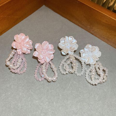1 Pair Elegant Sweet Flower Beaded Crystal Drop Earrings