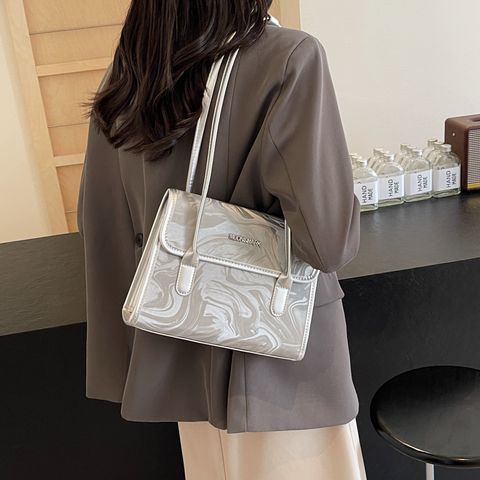 Women's Medium Pu Leather Solid Color Basic Vintage Style Sewing Thread Magnetic Buckle Underarm Bag
