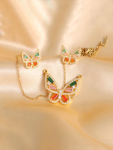 Acero Inoxidable 304 Cobre Chapados en oro de 18k Casual Elegante Señora Enchapado Embutido Mariposa Circón Aretes Collar Conjunto De Joyas