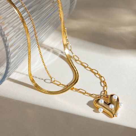 304 Stainless Steel 18K Gold Plated Classic Style Plating Inlay Heart Shape Pearl Layered Necklaces