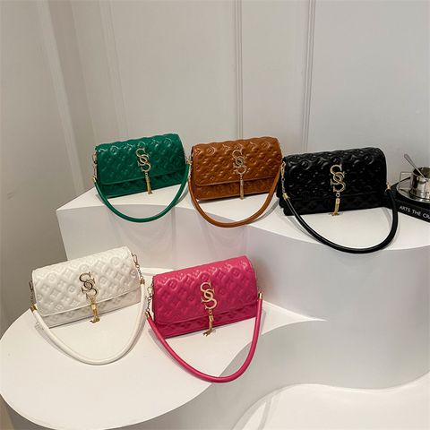 Women's Medium Pu Leather Solid Color Vintage Style Classic Style Square Flip Cover Underarm Bag