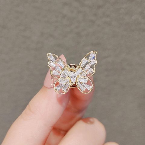 Elegant Lady Butterfly Alloy Glass Women's Brooches 1 Piece