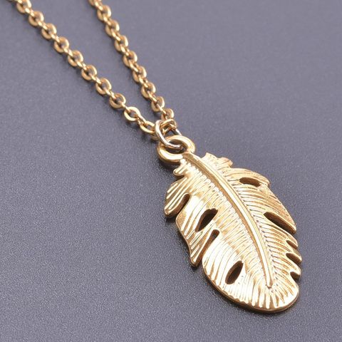 304 Stainless Steel 18K Gold Plated Basic Modern Style Classic Style Plating Feather Pendant Necklace