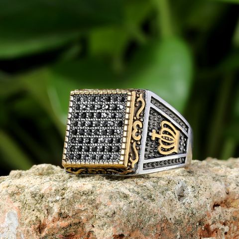 Gothic Cool Style Geometric Square Crown 316 Stainless Steel  Inlay Rhinestones 18K Gold Plated Men's Rings