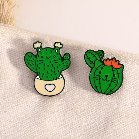Cute Pastoral Cactus Cat Alloy Stamping Stoving Varnish Plating Unisex Brooches