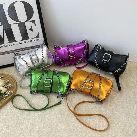 Women's Small Patent Leather Solid Color Streetwear Zipper Buckle Square Bag
