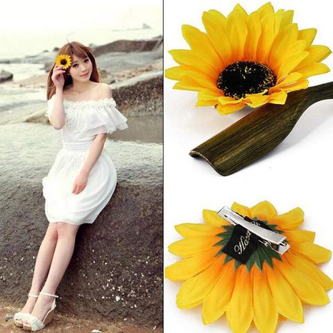 Women's Pastoral Korean Style Sunflower Cloth Hair Clip