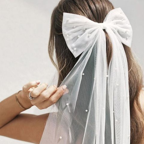 Women's Elegant Bridal Streetwear Bow Knot Artificial Pearl Gauze Hair Clip