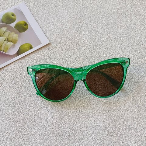 Vacation Modern Style Solid Color Pc Resin Round Frame Full Frame Women's Sunglasses
