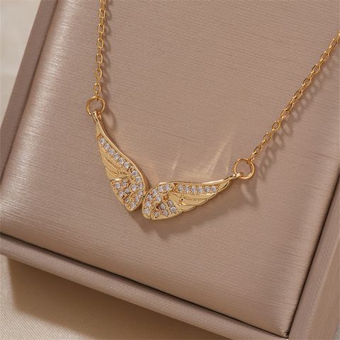 Wholesale Vintage Style Classic Style Heart Shape 304 Stainless Steel Copper Plating Three-dimensional Inlay K Gold Plated Zircon Pendant Necklace