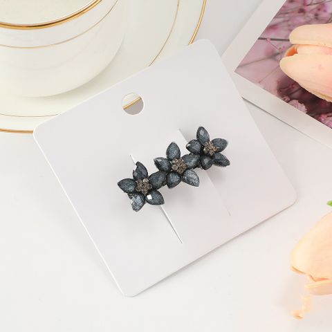 Women's Simple Style Classic Style Flower Alloy Inlay Rhinestones Hair Clip