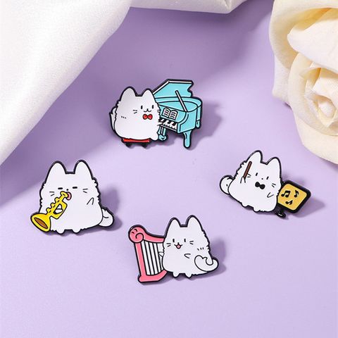 Cartoon Style Cute Cat Alloy Stoving Varnish Unisex Brooches