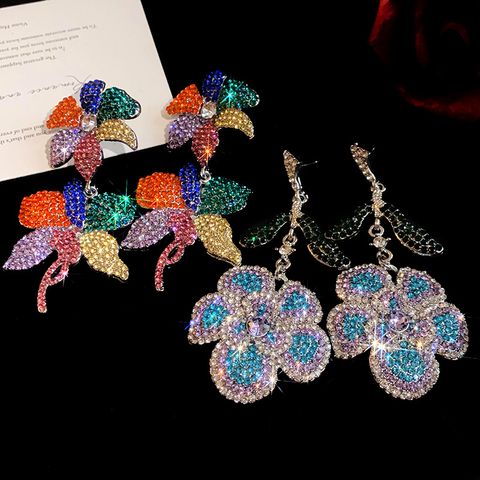 1 Pair Elegant Exaggerated Lady Flower Inlay Alloy Rhinestones Drop Earrings