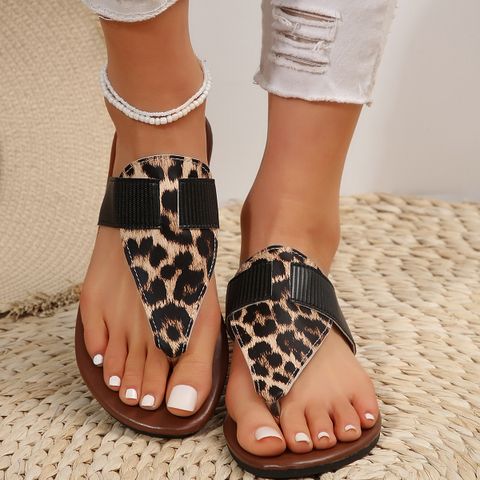 Women's Casual Leopard Round Toe Thong Sandals