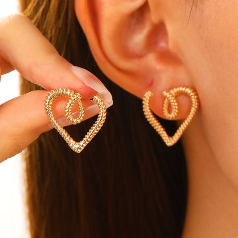 1 Pair Basic Simple Style Classic Style Heart Shape Alloy Ear Studs
