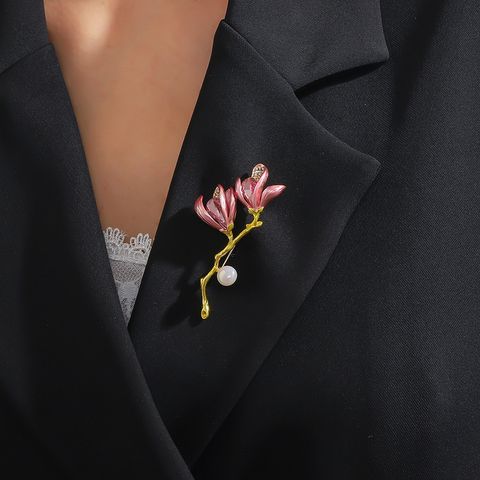 Elegant Sweet White Magnolia Alloy Plating Inlay Artificial Rhinestones Women's Brooches 1 Piece