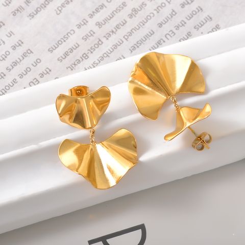 1 Pair Simple Style Flower Plating Titanium Steel 18K Gold Plated Drop Earrings