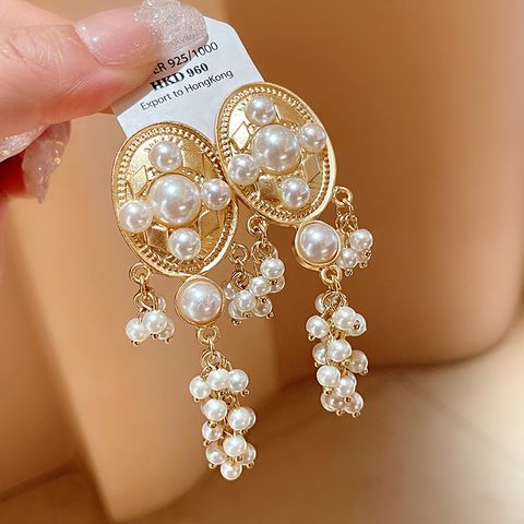 1 Pair Elegant Retro Pearl Tassel Alloy Imitation Pearl Drop Earrings