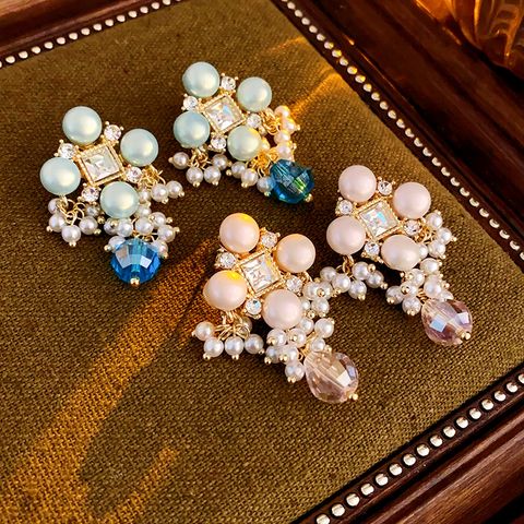 1 Pair Elegant Luxurious Geometric Inlay Alloy Copper Imitation Pearl Crystal Rhinestones Drop Earrings