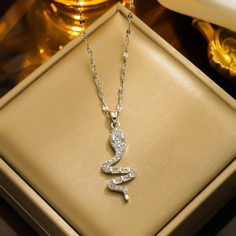 Titanium Steel Simple Style Shiny Snake Inlay Zircon Pendant Necklace