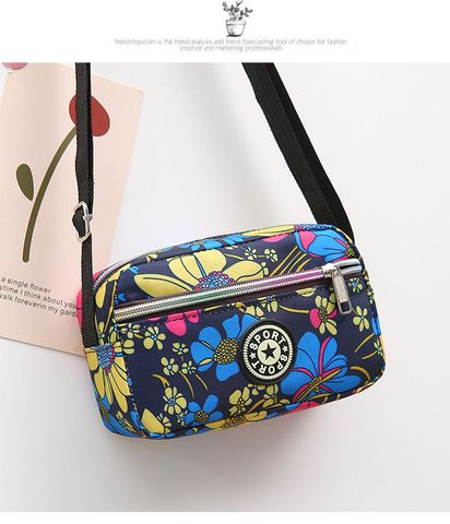 Women's Small Nylon Plant Fashion Square Zipper Crossbody Bag