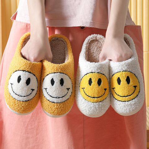 Unisex Casual Cartoon Round Toe Home Slippers