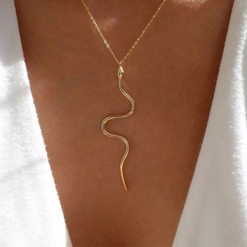 Modern Style Snake Alloy Wholesale Pendant Necklace